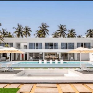 7-Bedroom Luxury Private Beach House