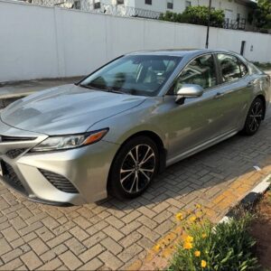 Toyota Camry 2018