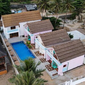 6(Nos) 1-Bedroom Lofts Private Beach Club